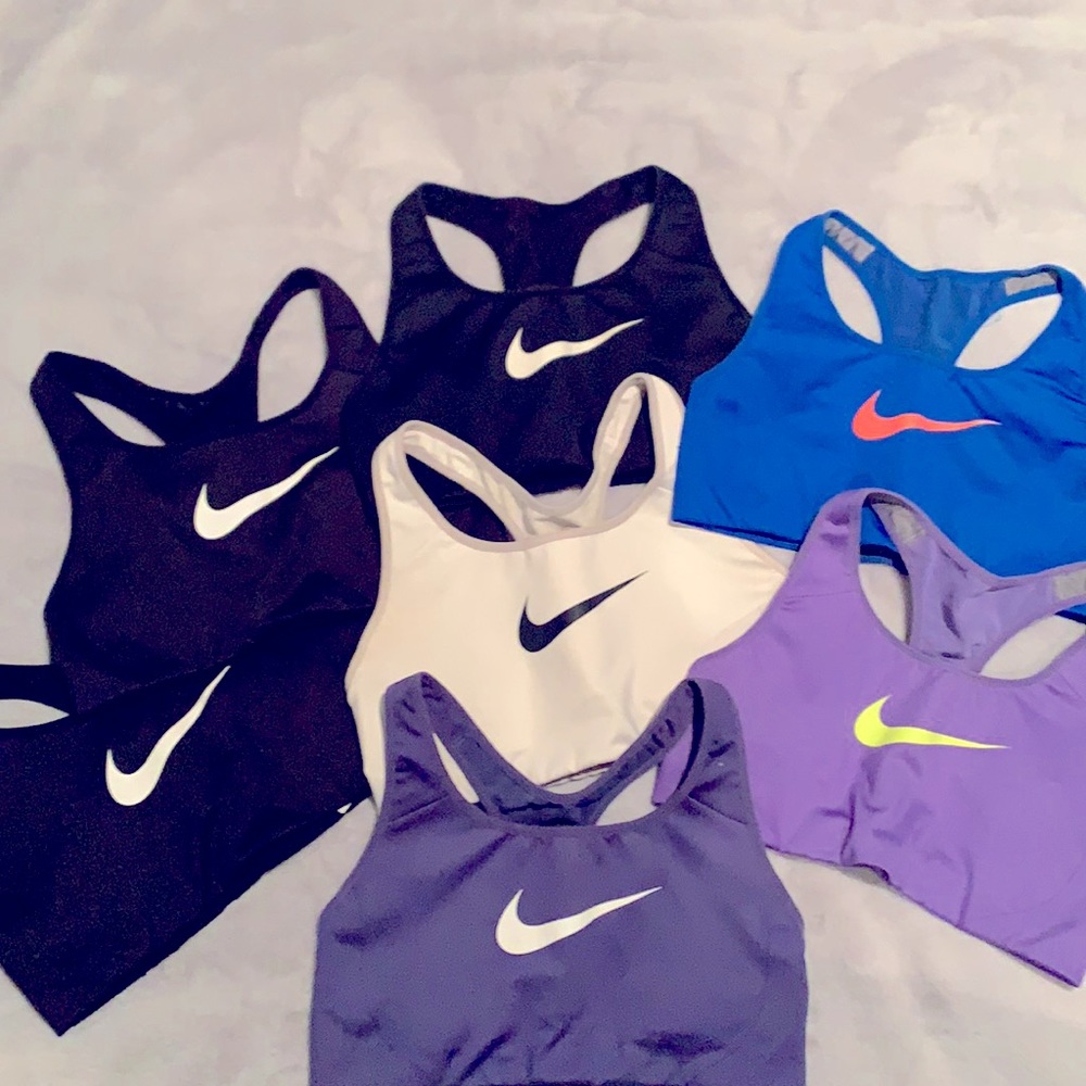7 Nike bras: size small EUC. Selling as set.